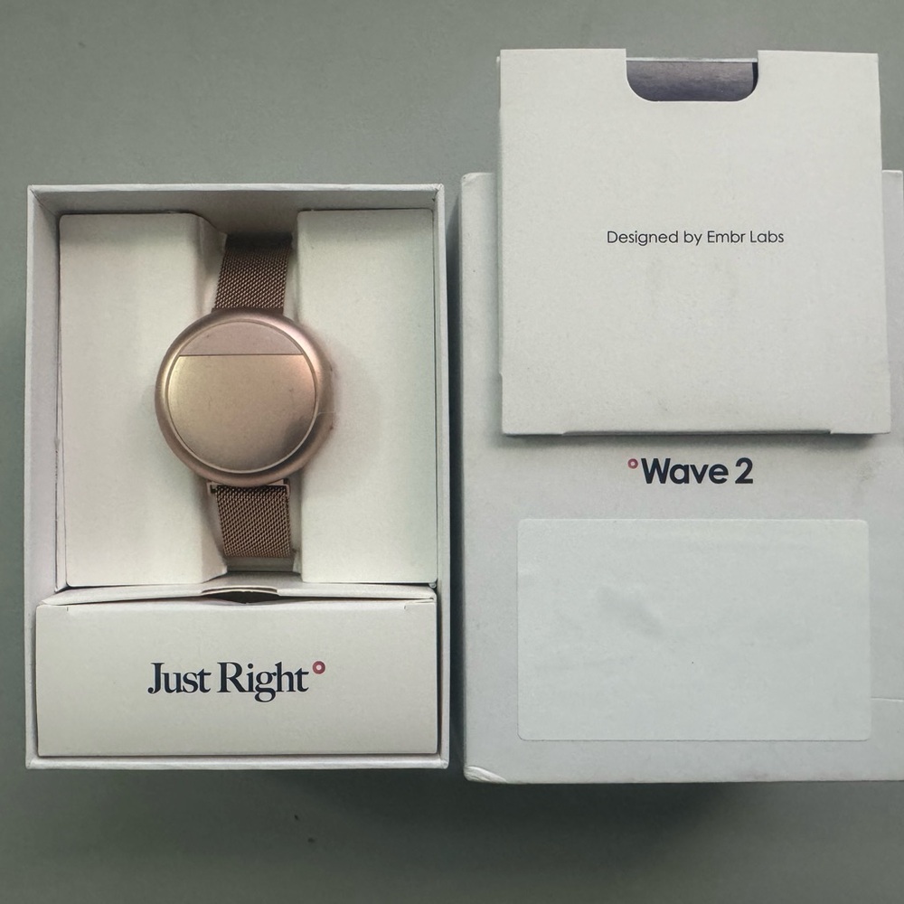 Wave 2 Rose Gold Wearable